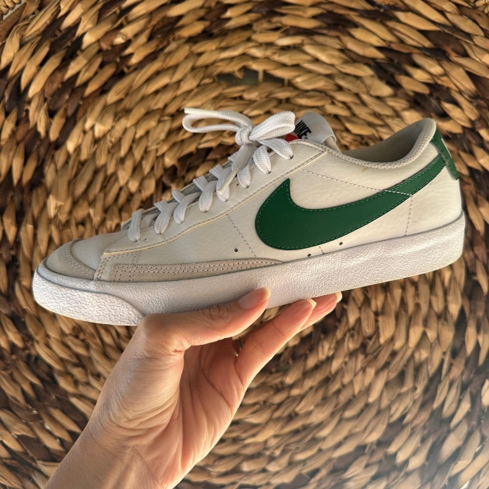 Nike Blazer Low '77 Vintage - Size 7Y, Womens 8.5